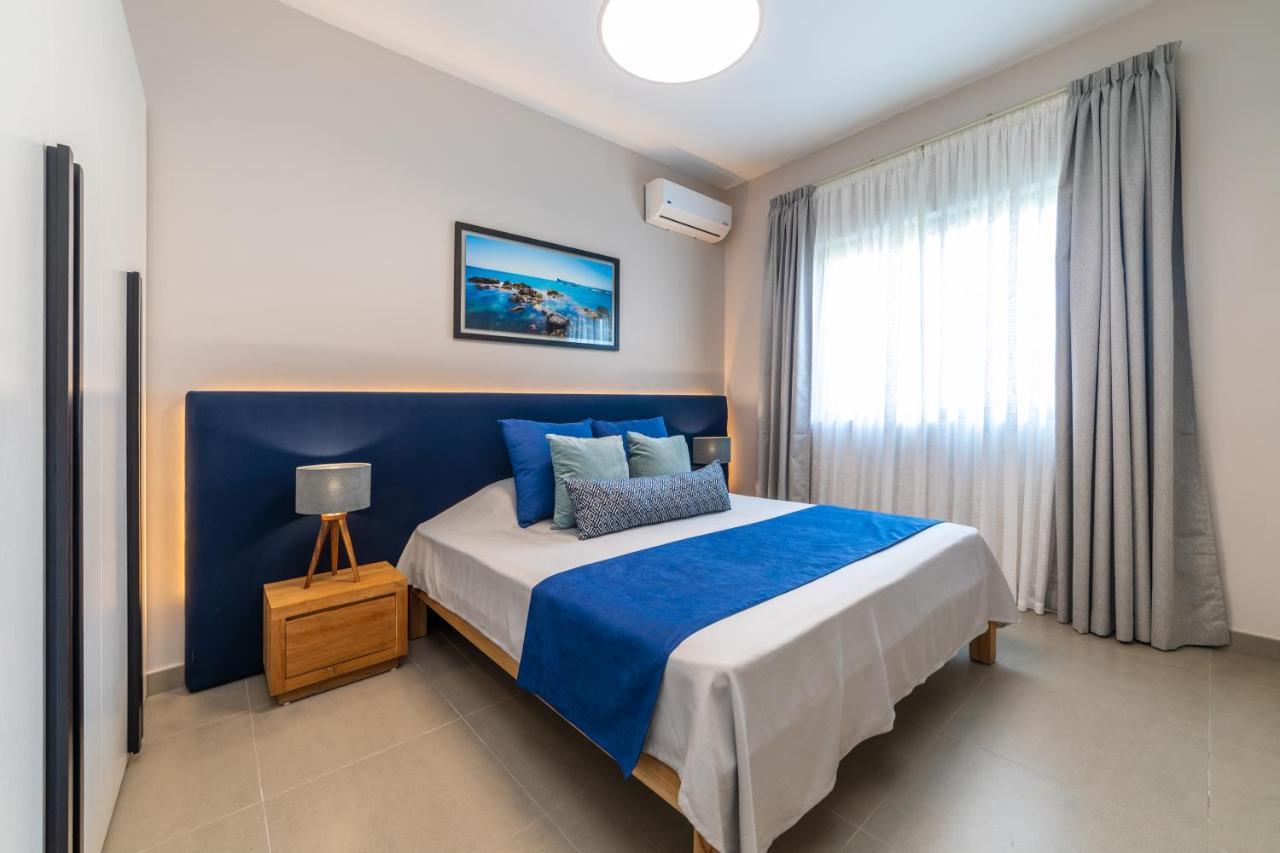 One Bay Residence - Apartment 12 - Apartment In Pereybere Pereybere Beach Eksteriør billede